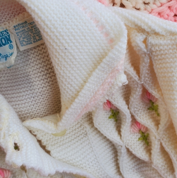 Vintage Smocked Style Ivory Knit Baby Dress - Picture 3 of 4